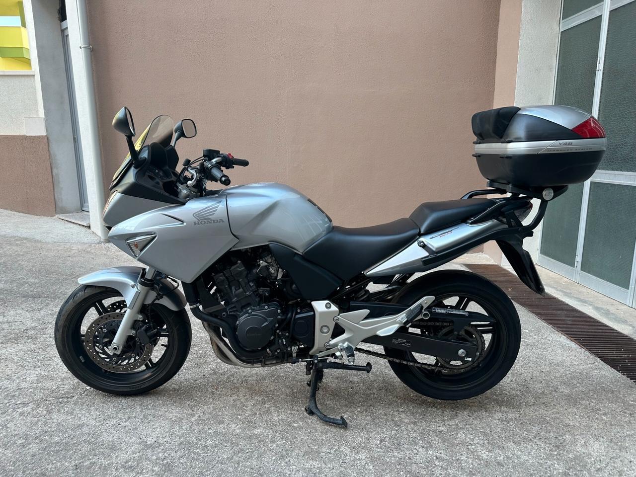 Honda CBF 600