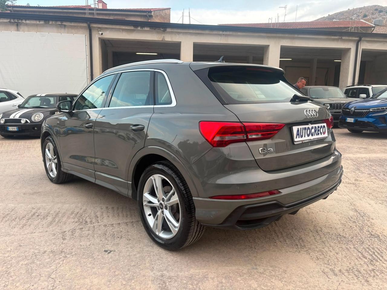 Audi Q3