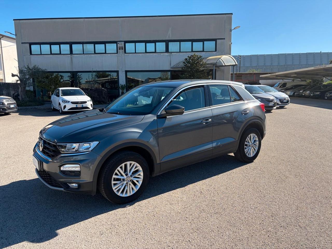 Volkswagen T-Roc 1.6 TDI SCR Business BlueMotion Technology