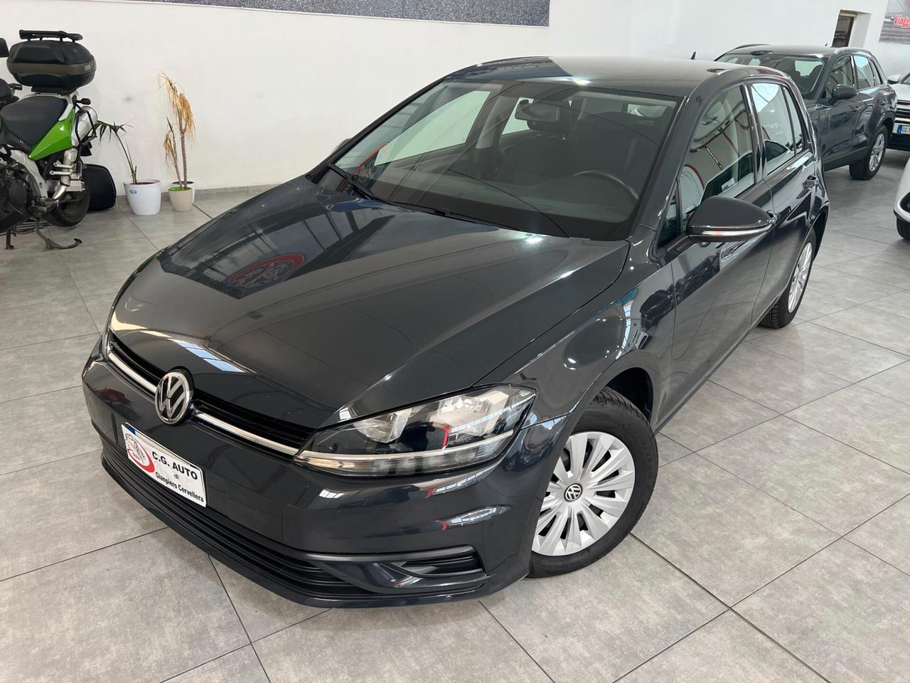 Volkswagen Golf 1.6 116 CV - EXECUTIVE - 2019
