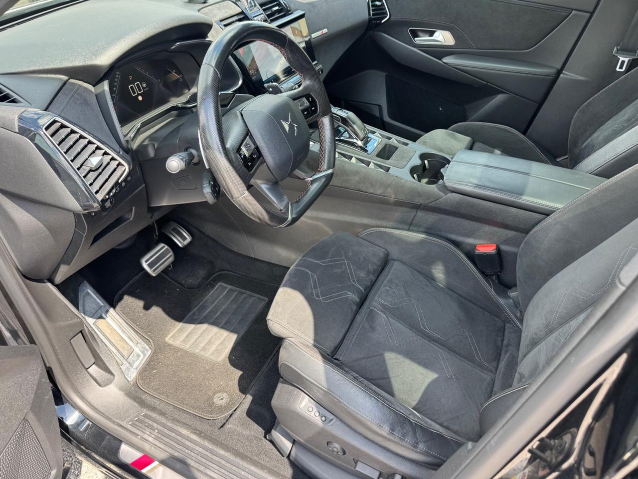 Ds 7 Crossback HDi 180 aut. PERFORMANCE LINE