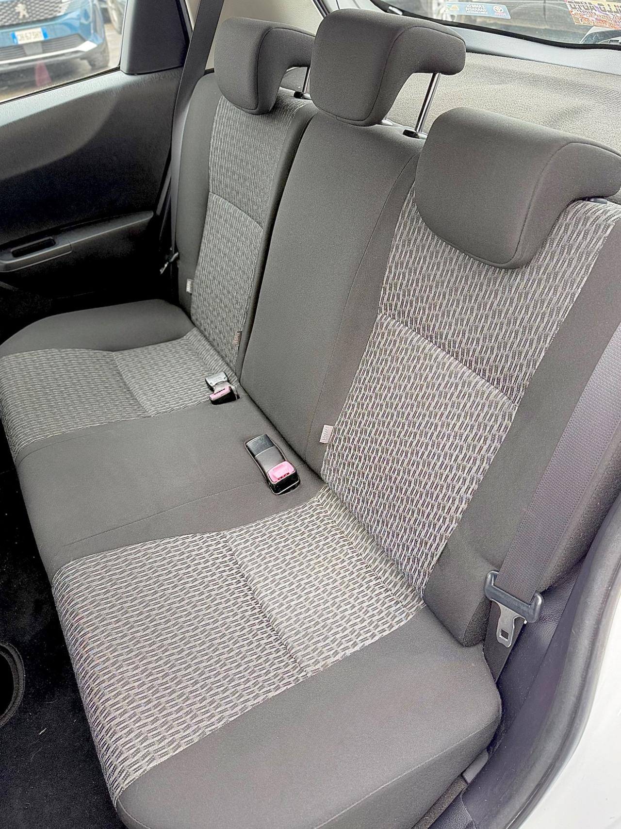 Toyota Yaris 1.0 Gpl 70 Cv