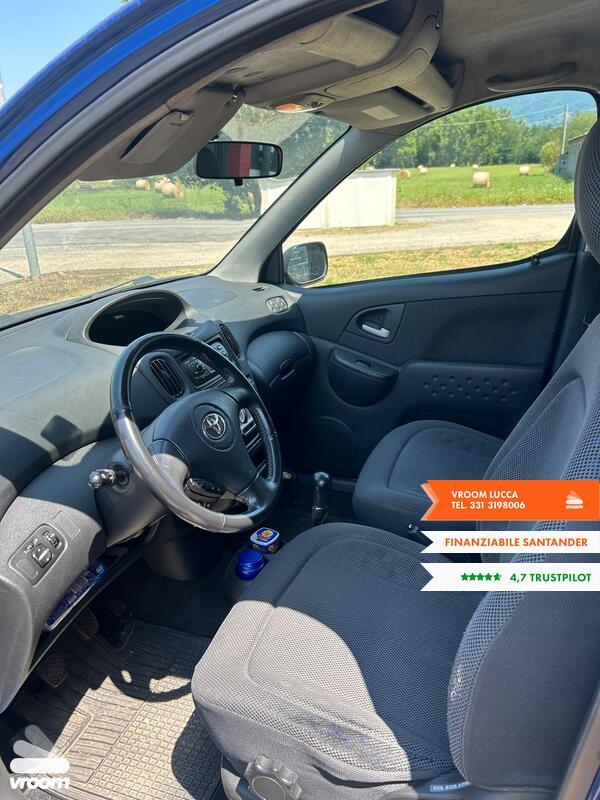 TOYOTA Yaris Verso 1.4 Tdi D-4D cat Luna Blue