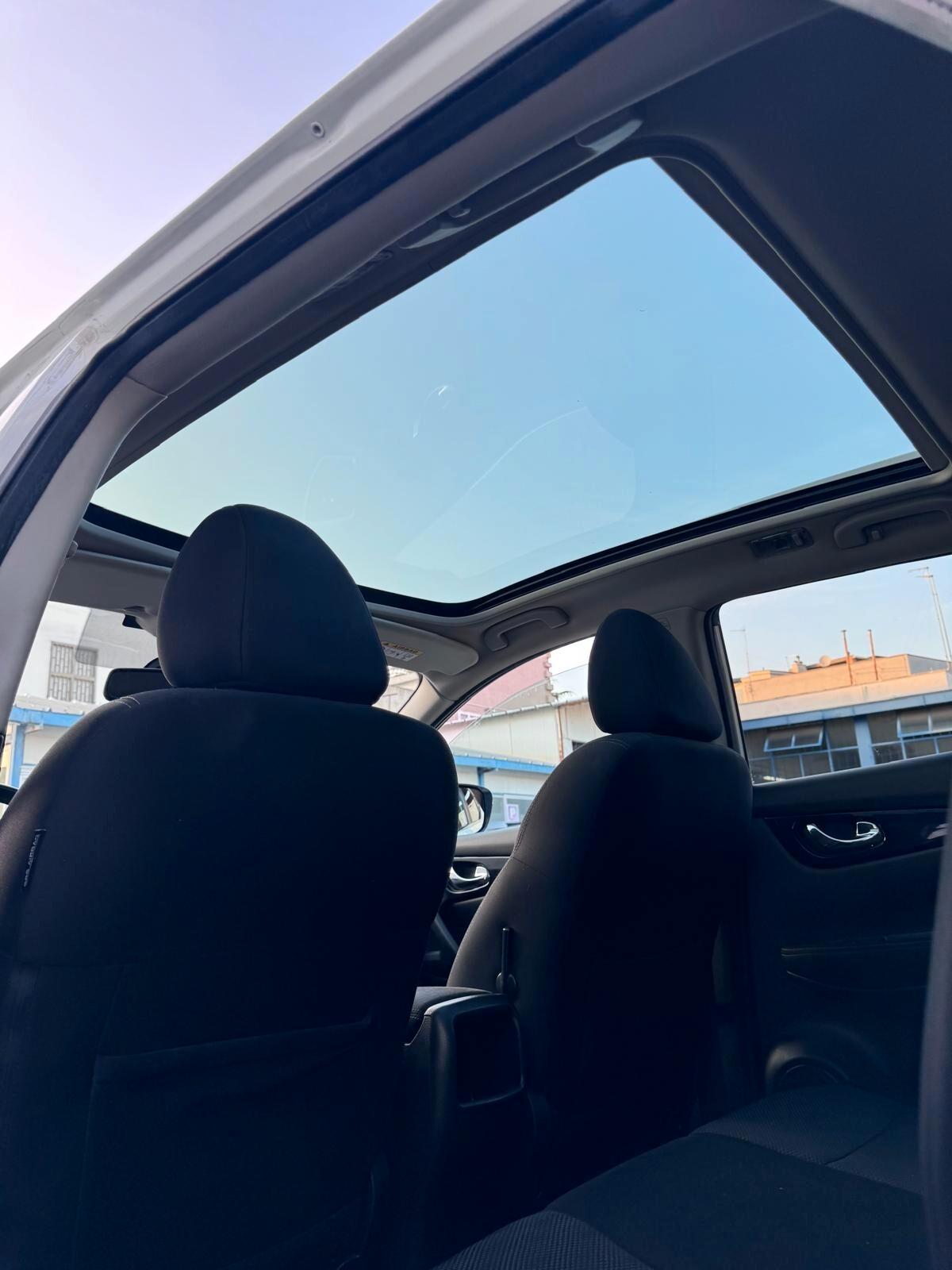 Nissan Qashqai 1.5 dCi N-Connecta