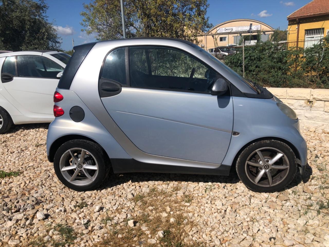 Smart ForTwo 1000 52 kW coupé limited two