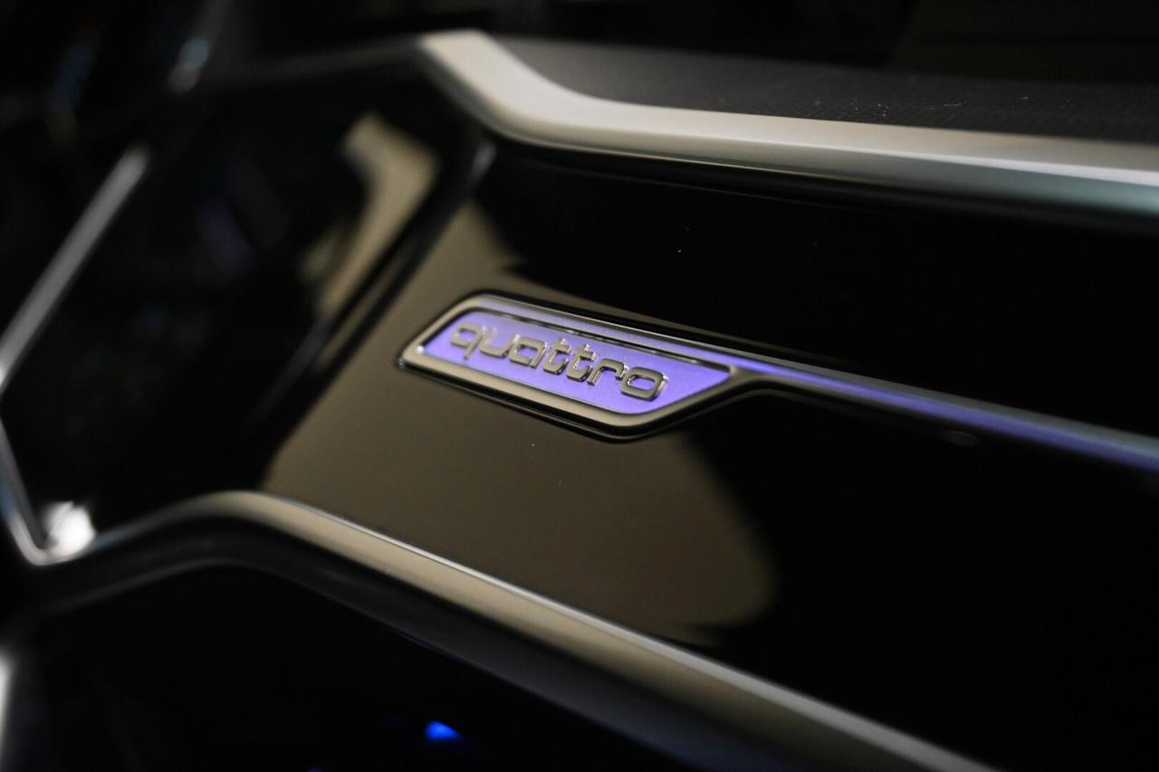 AUDI A6 5ª serie RS 6 Avant 4.0 TFSI V8 quattr...