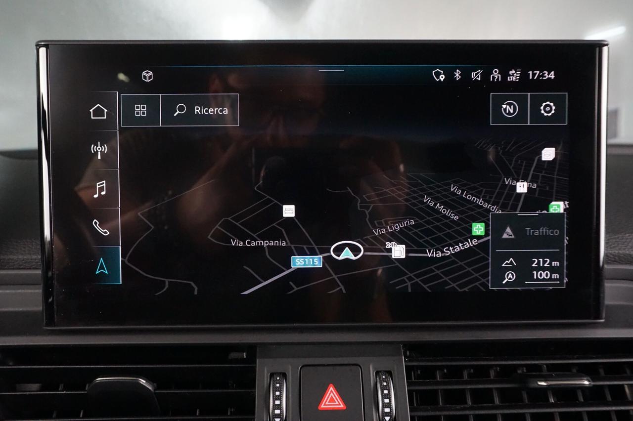 Audi Q5 30 TDI S tronic Business