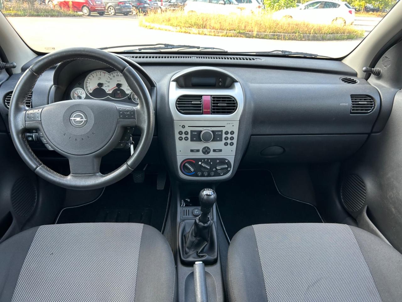 Opel Corsa 1.2 3 porte Sport