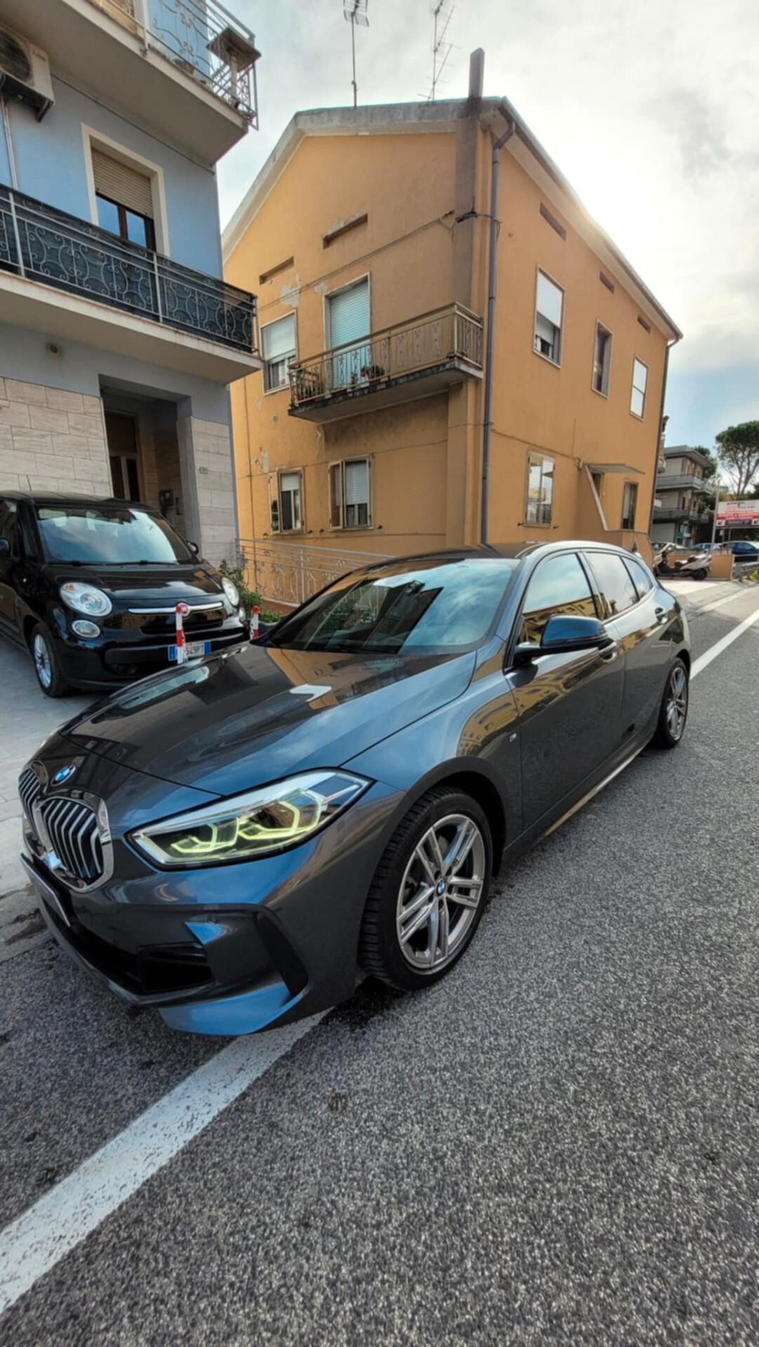 Bmw 118 118d 5p. Msport