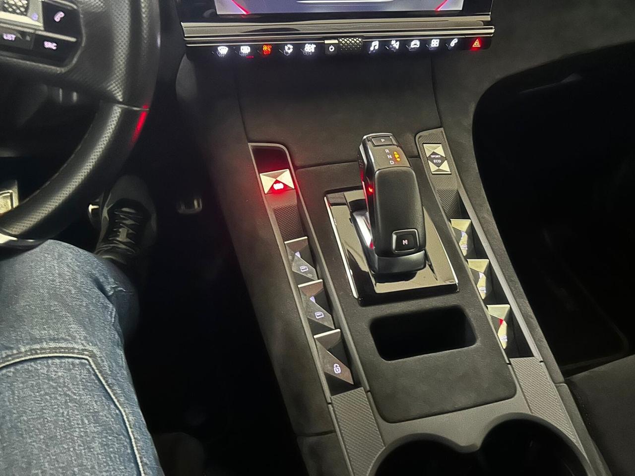 Ds 7 Crossback BlueHDi 130 aut. Performance Line+