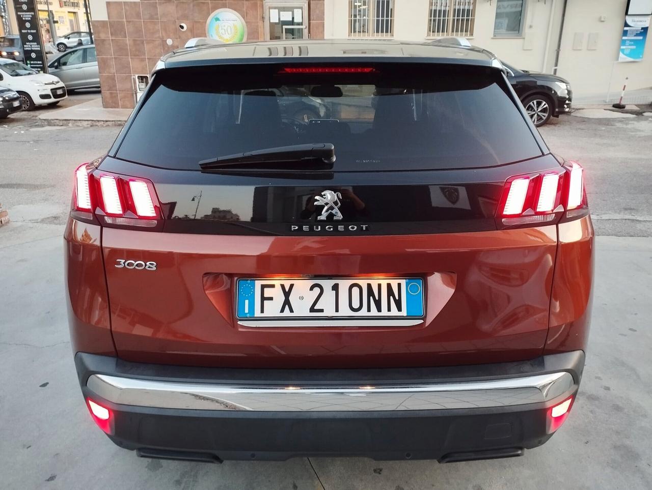 Peugeot 3008 BlueHDi 130 S&S Allure