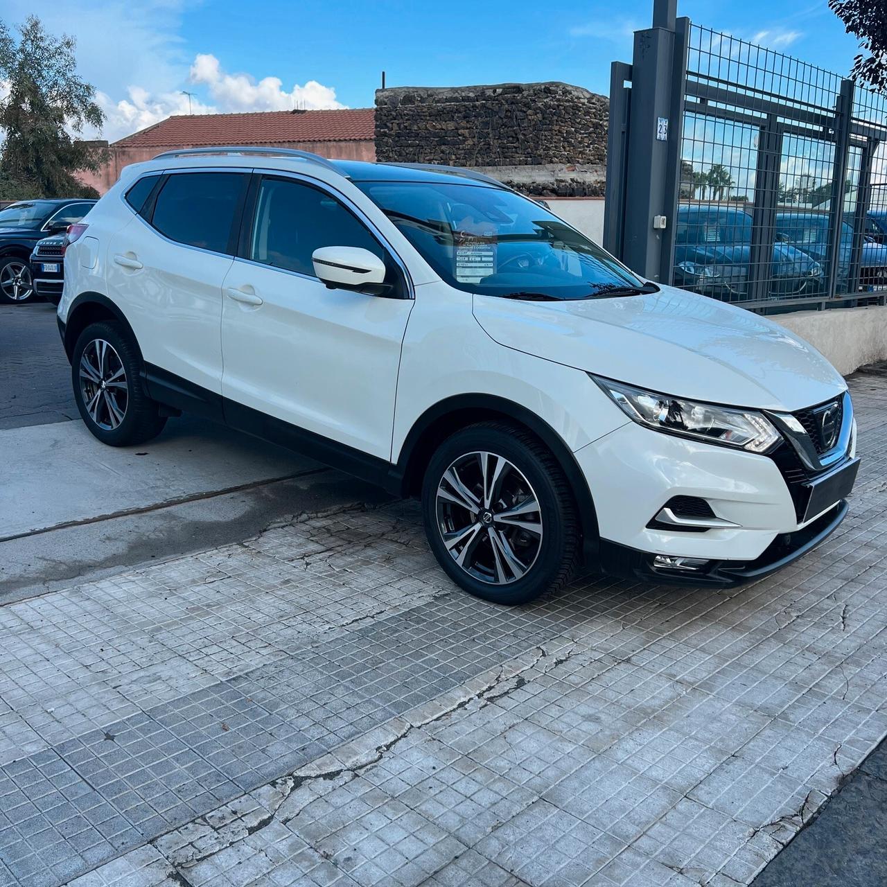 Nissan Qashqai 1.6 dCi 2WD Tekna