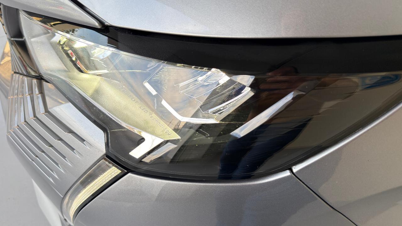 Peugeot 3008 Hybrid4 300 e-EAT8 Allure Pack