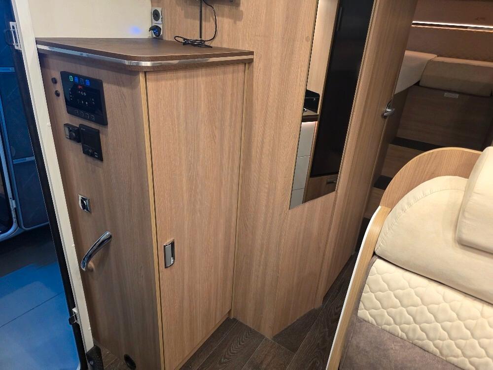 CAMPER LAIKA KOSMO 209