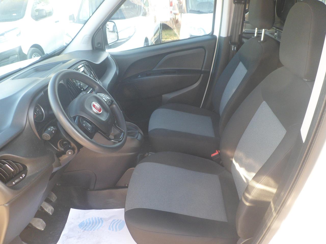 Fiat Doblo furgone maxi tetto alto