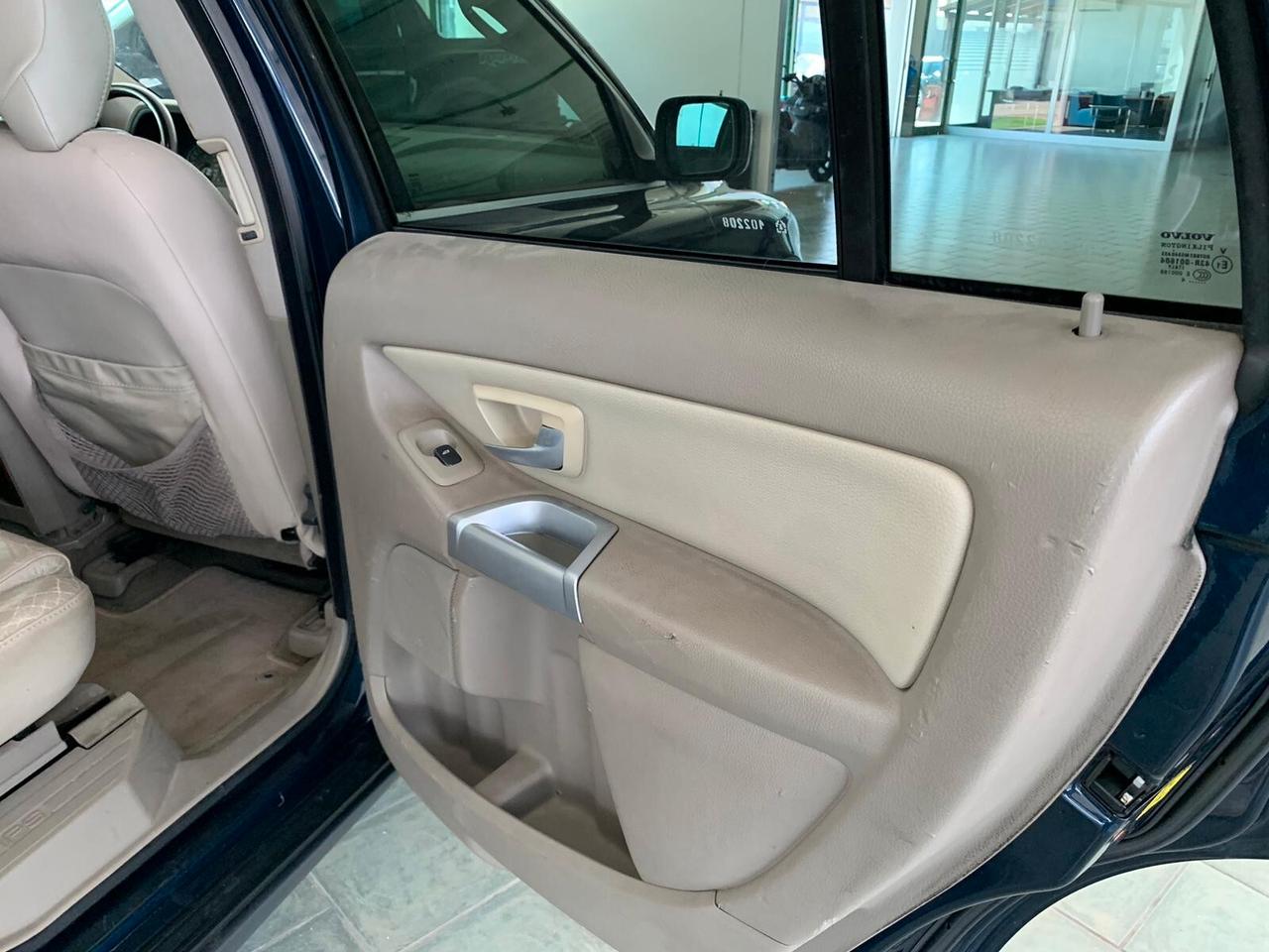 Volvo XC 90 XC90 2.4 D5 aut. AWD Executive