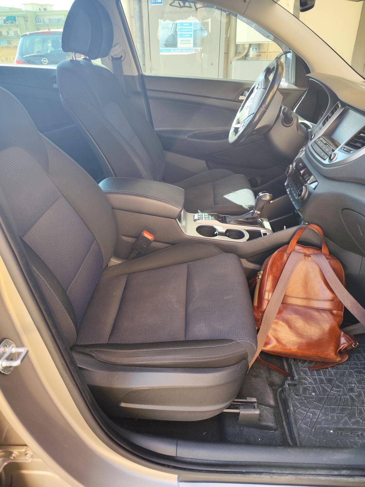 Hyundai Tucson 1.7 XPossible Automatica Full Full