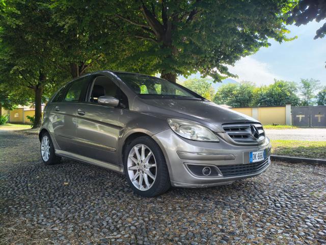 MERCEDES-BENZ B 180 CDI