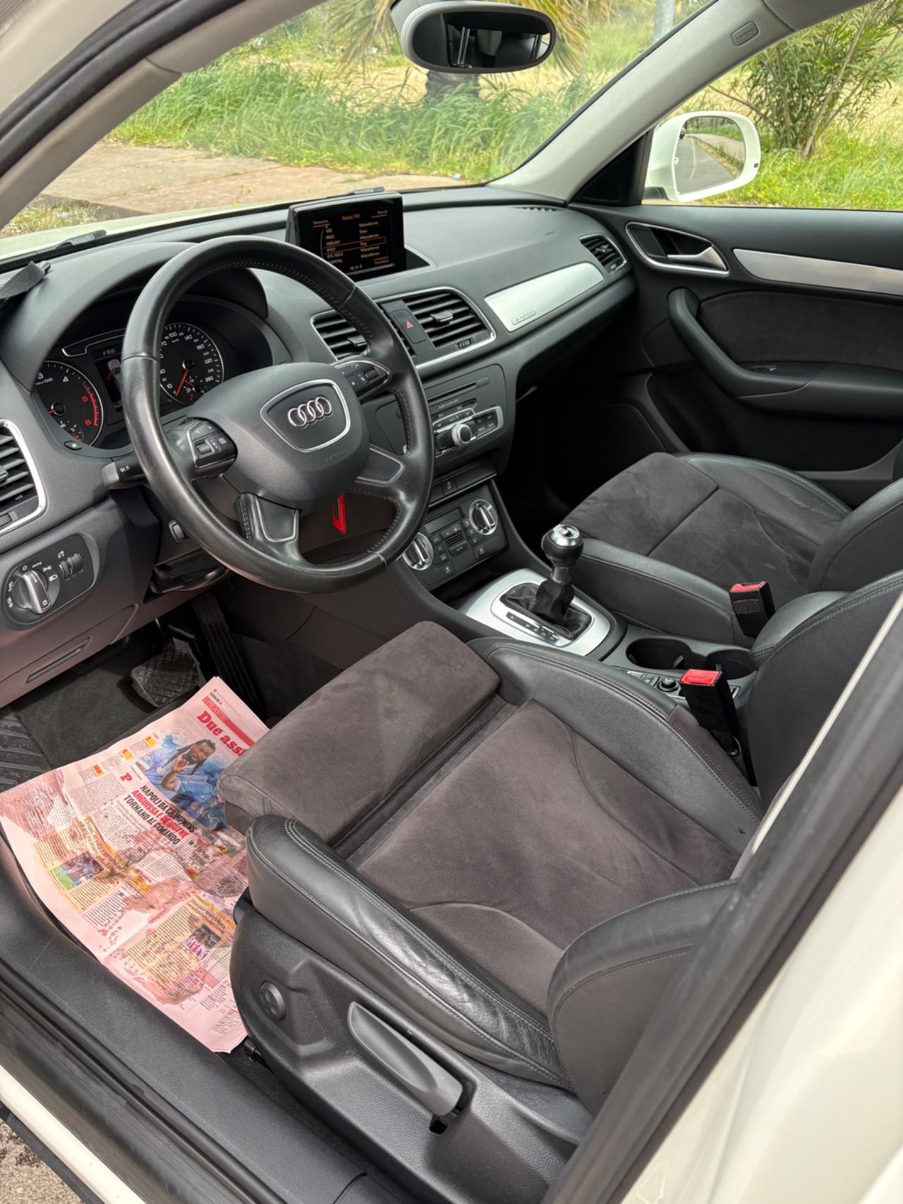 Audi Q3 2.0 TDI quattro S tronic Business Plus