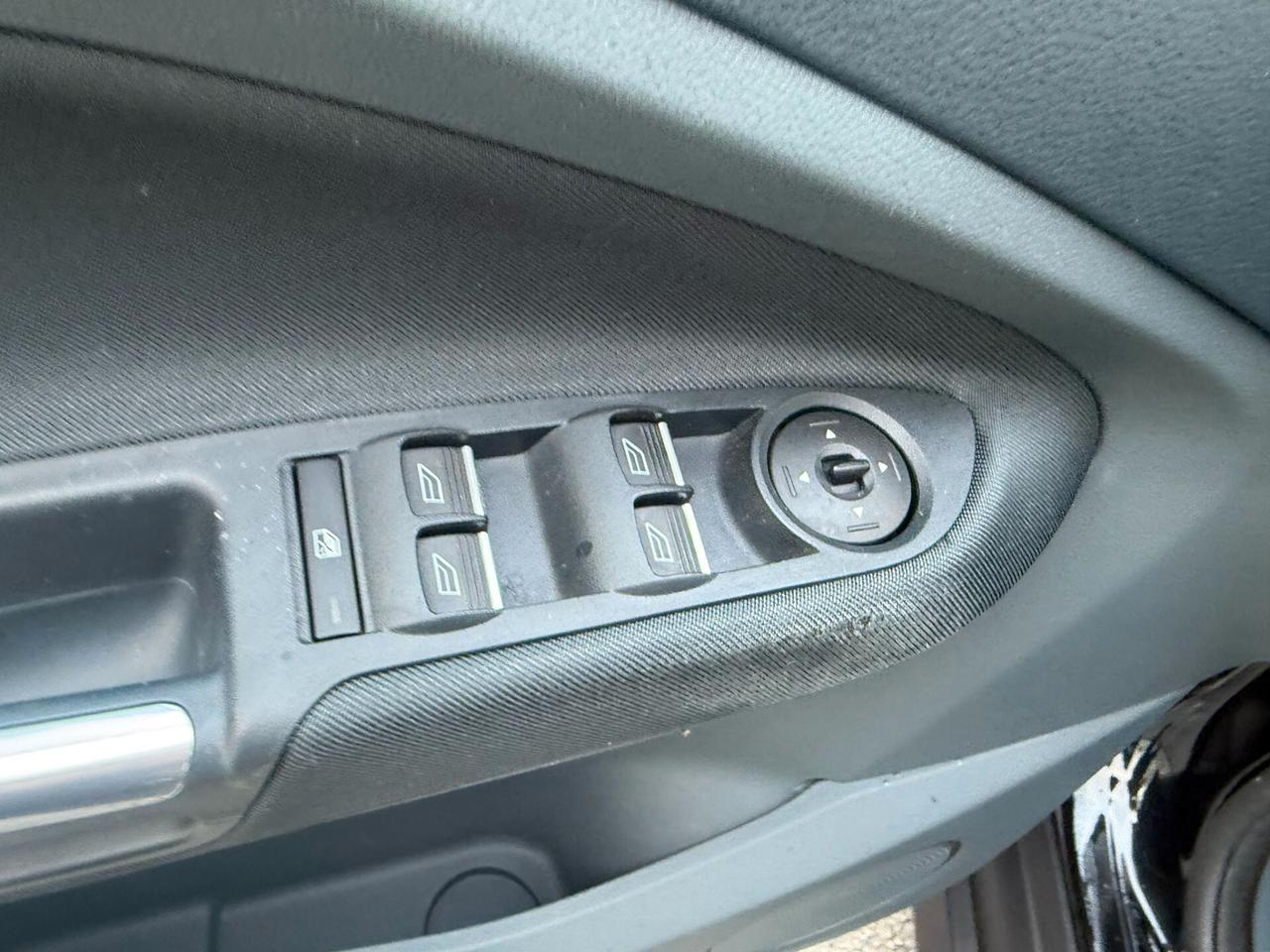 Ford C-Max 1.6 120CV GPL Titanium