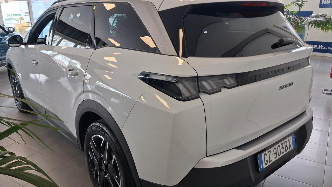 Peugeot 5008 Hybrid 145 e-DCS6 Allure