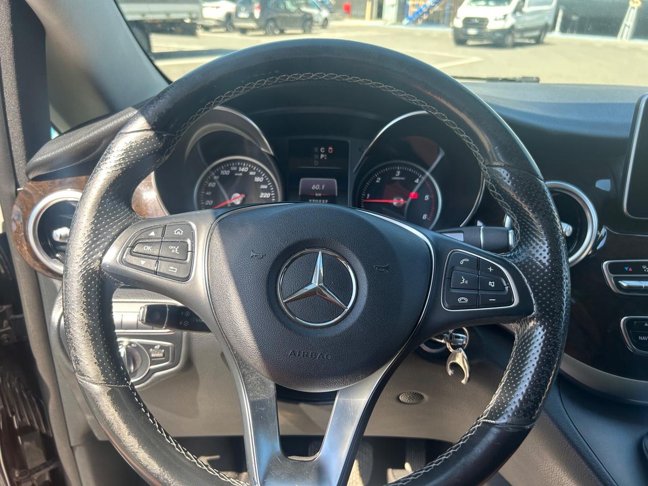 Mercedes-benz V 250 d Automatic Executive Extralong