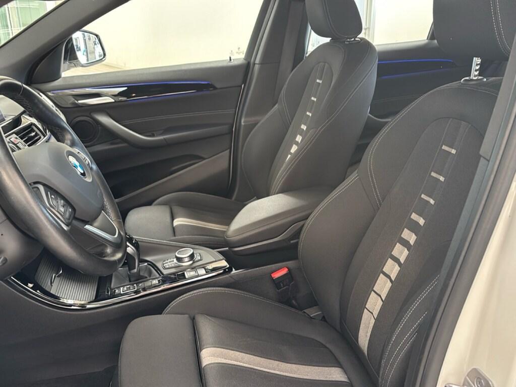 BMW X2 18 d SCR Business X xDrive Steptronic