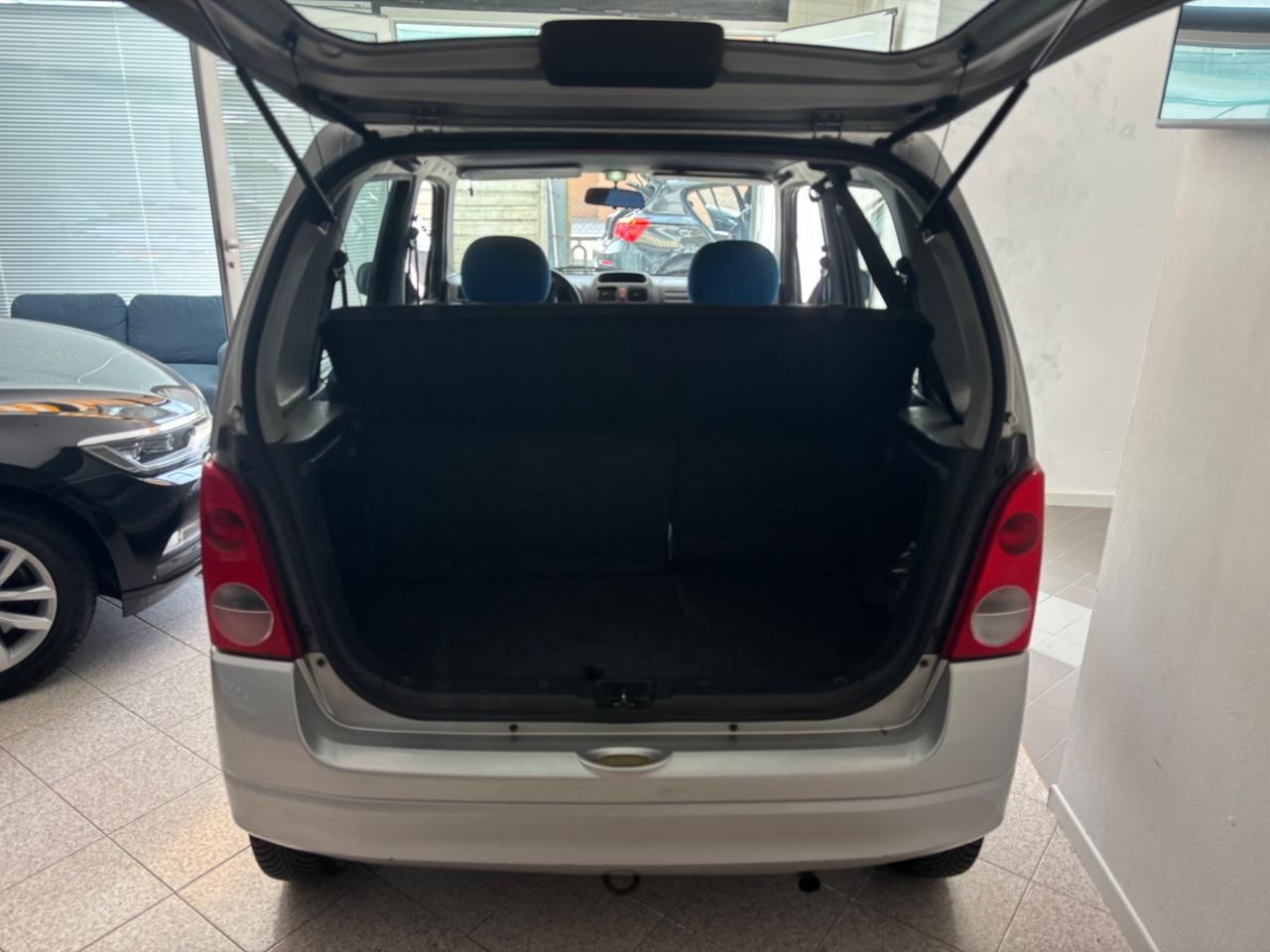 Opel Agila 1.2 16V Color Edition GPL