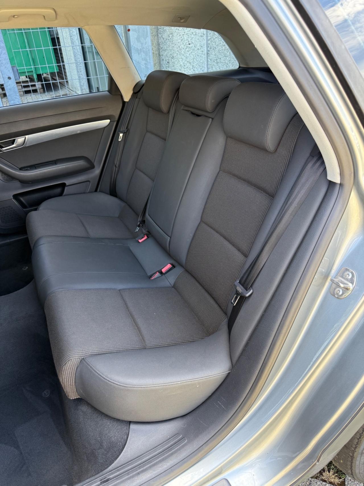 Audi A6 allroad 2.7 TDI 190 CV F.AP. tiptronic*Navi*Pelle