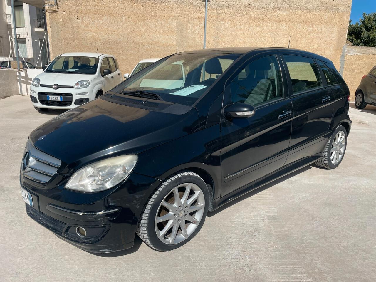 MERCEDES-BENZ B 180CDI 109CV