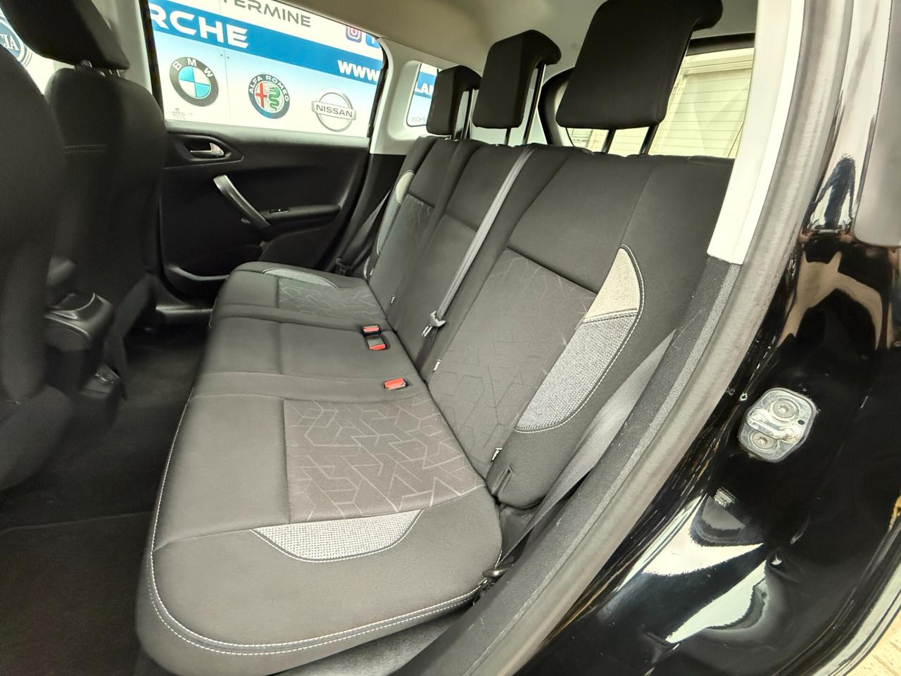 Peugeot 2008 PureTech 82 S&S Allure