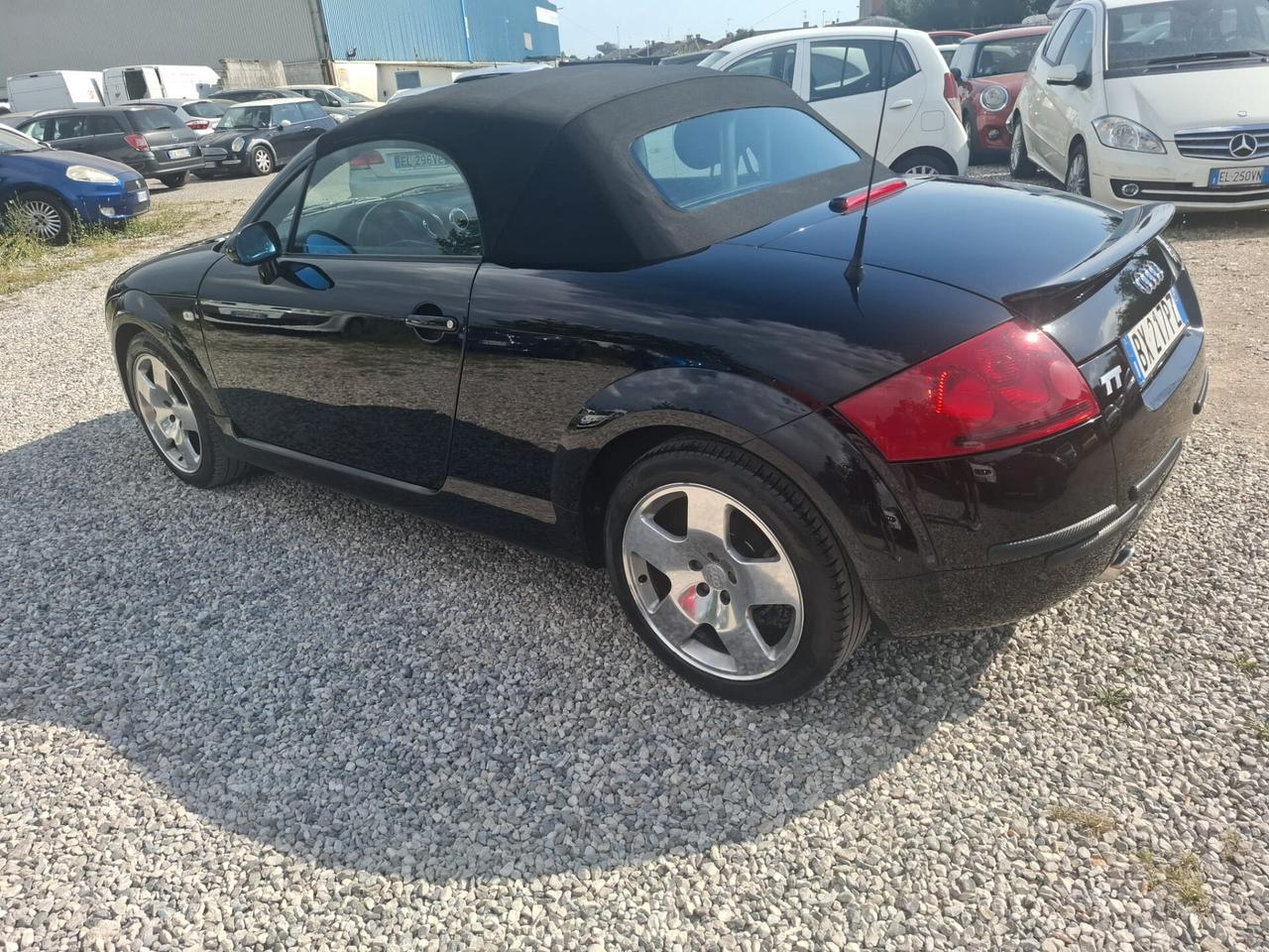 Audi TT Roadster 1.8 T 20V 179 CV cat