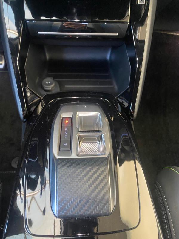 Peugeot 2008 1.2 hybrid GT 145cv e-dcs6