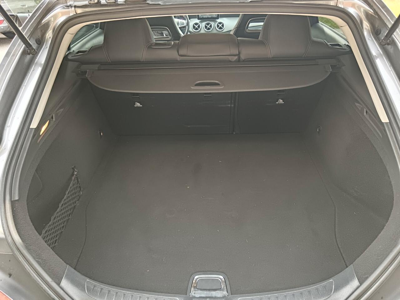 Mercedes-benz CLA 200 136CV 4MATIC SW FULL OPT