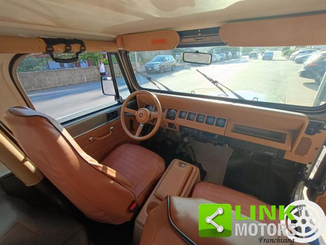 JEEP Wrangler SAHARA 2.5 BENZINA ASI