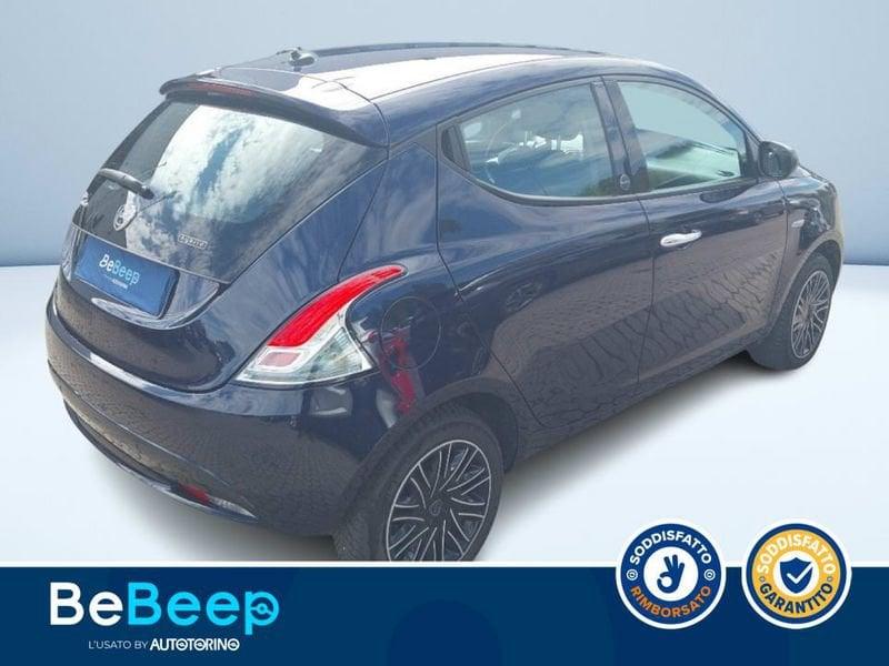 Lancia Ypsilon 1.0 HYBRID GOLD S&S 70CV