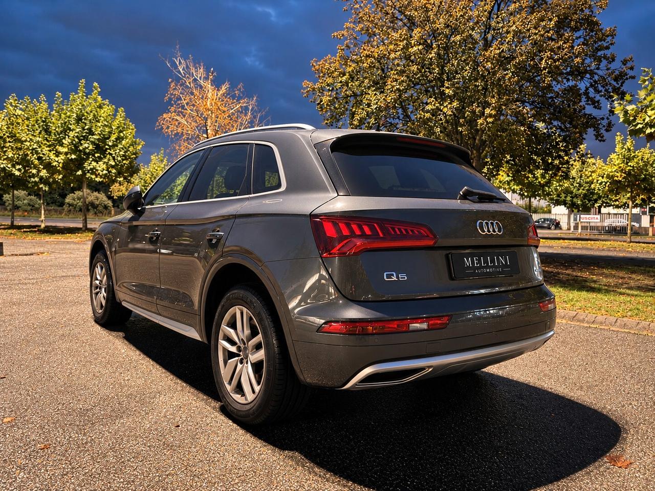 Audi Q5 40 TDI quattro S tronic Business Advanced | 12 MESI GARANZIA