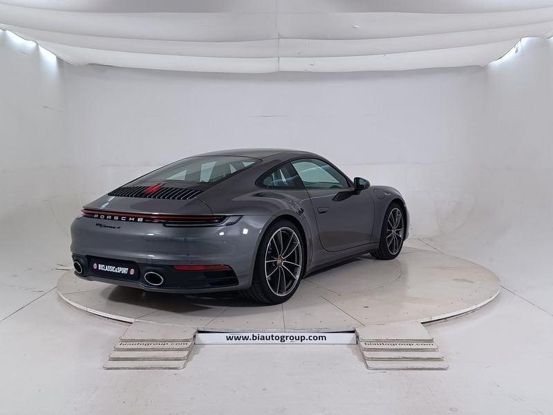 Porsche 911 VIII Carrera 992 Coupe Coupe 3.0 Carrera 4 auto