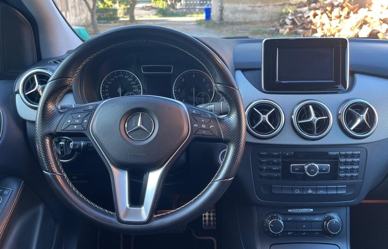 Mercedes-benz B 180 d Automatic AMG Line Advanced
