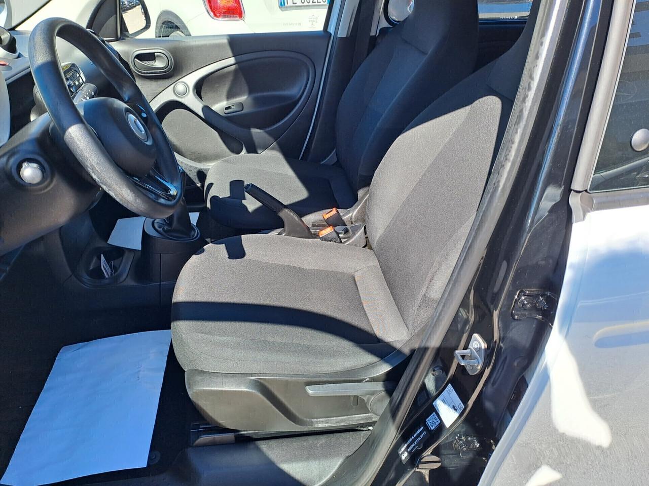 Smart ForFour 70 1.0 Passion 2019 N.U.O.V.A