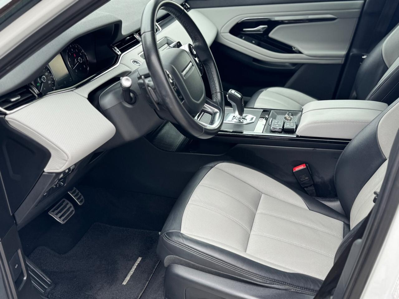 Land Rover Range Evoque 2.0 I4 200 CV R-Dynamic S