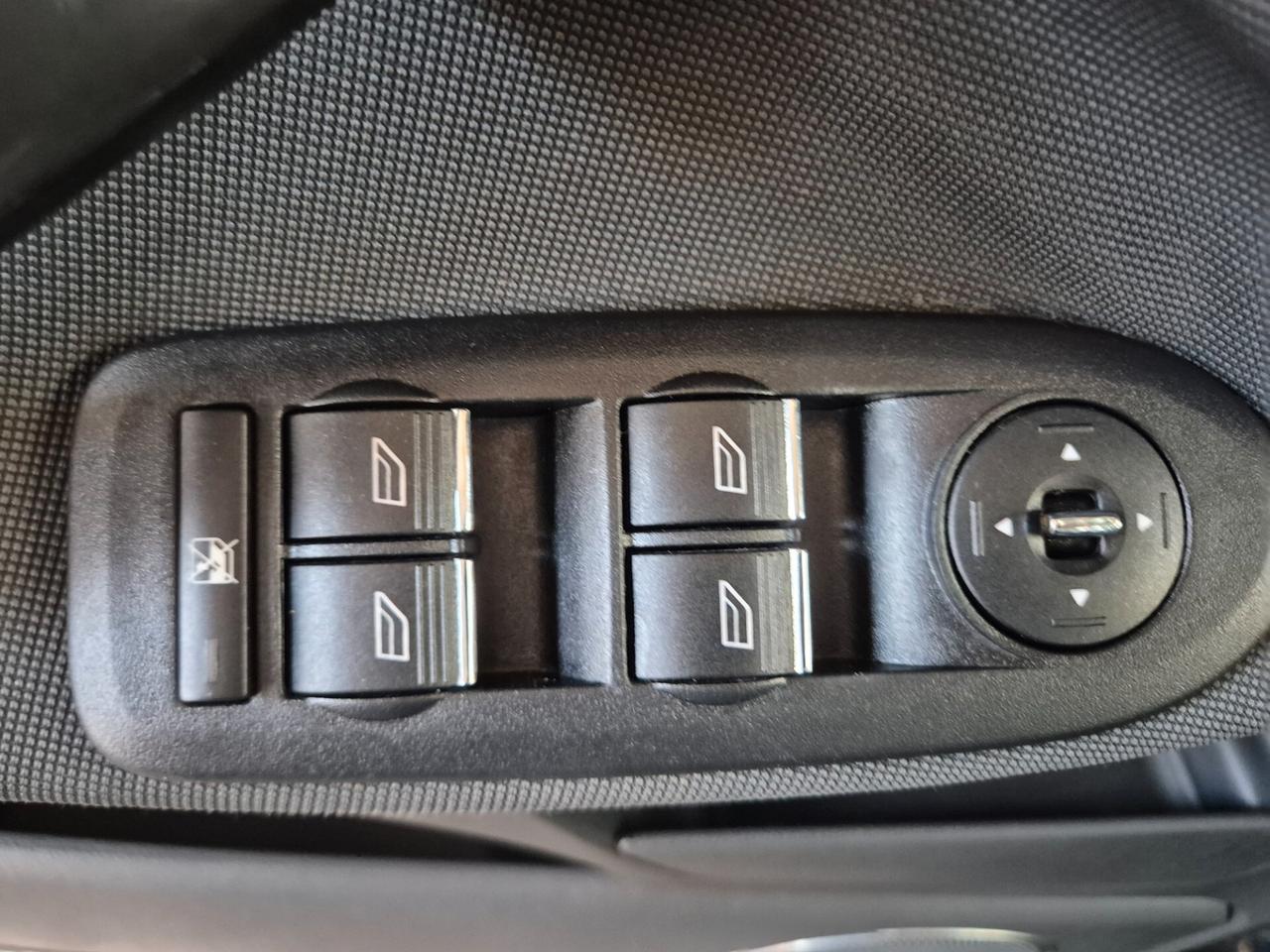 FORD KUGA 2.0 DIESEL 4X4 NUOVISSIMA DI TUTTO