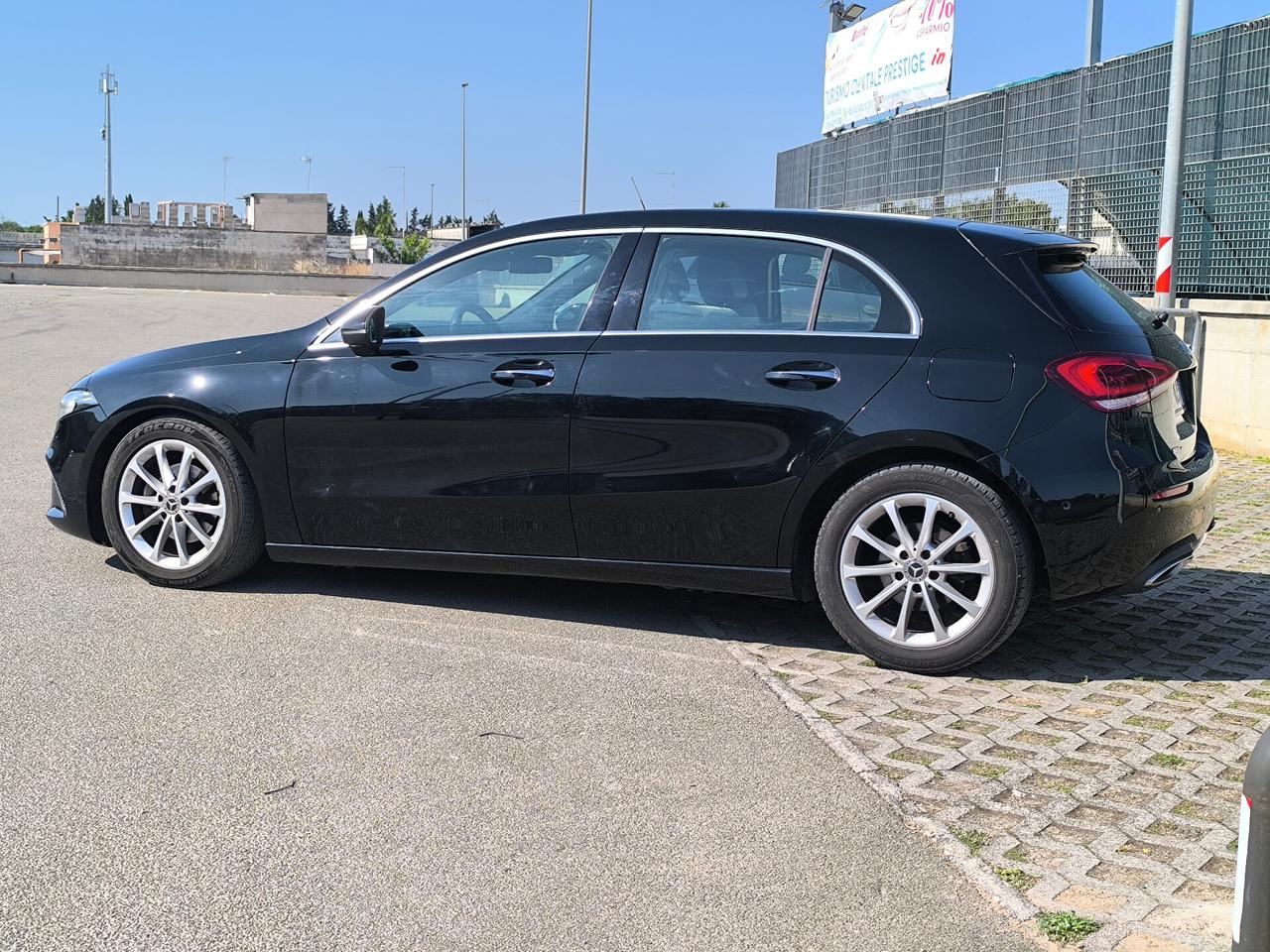 MERCEDES-BENZ A 180d AUTOMATIC SPORT PLUS LED AMBIENT