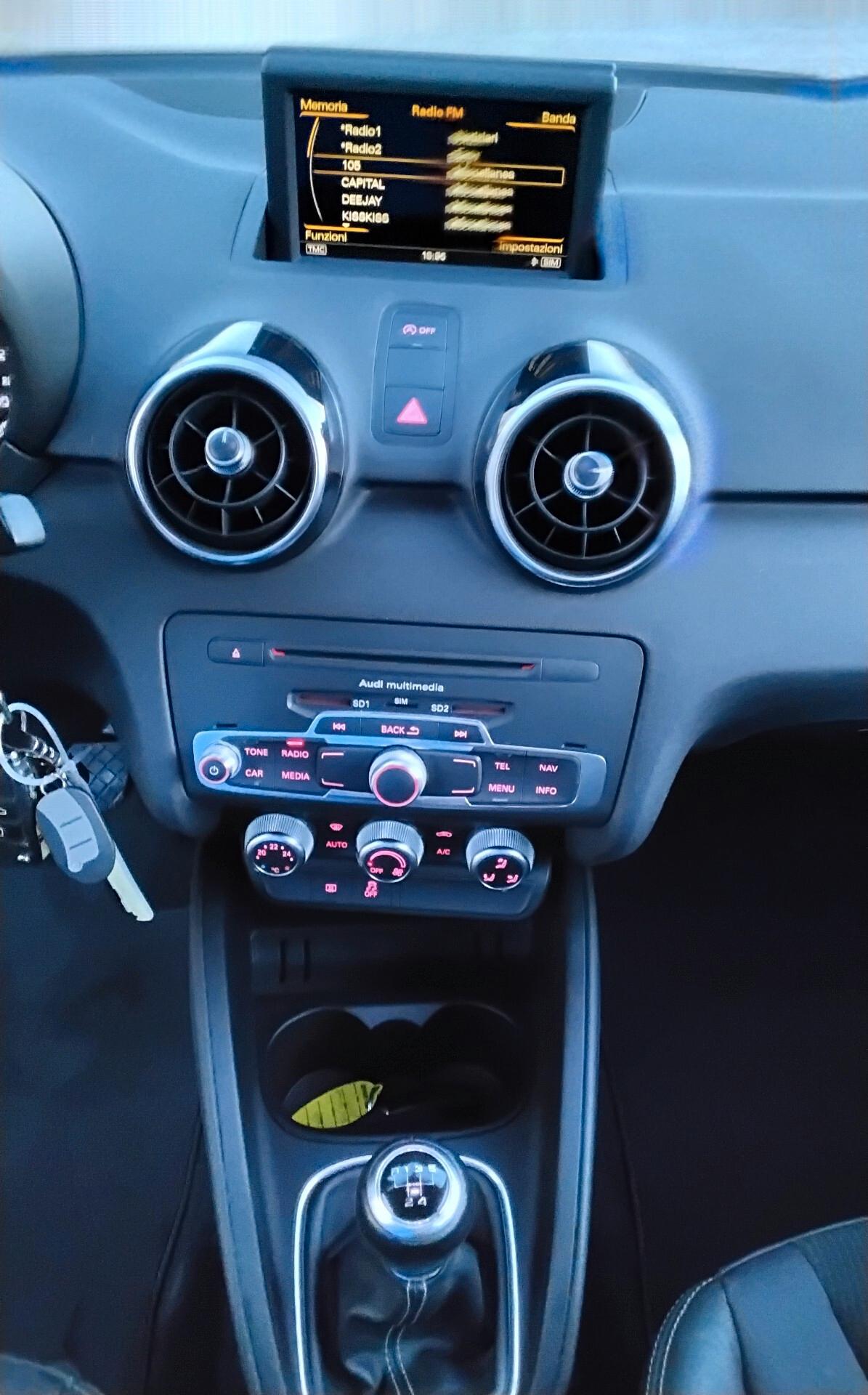 Audi A1 1.2 TFSI S line edition
