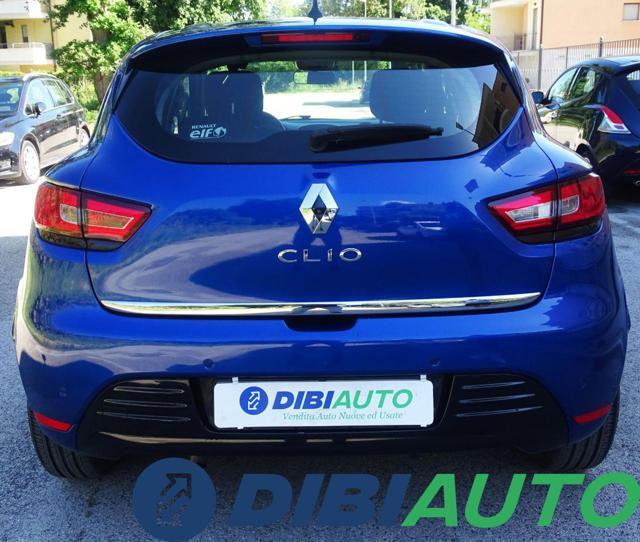 RENAULT Clio TCe 12V 75 CV Moschino Intens NEOPATENTATI!!