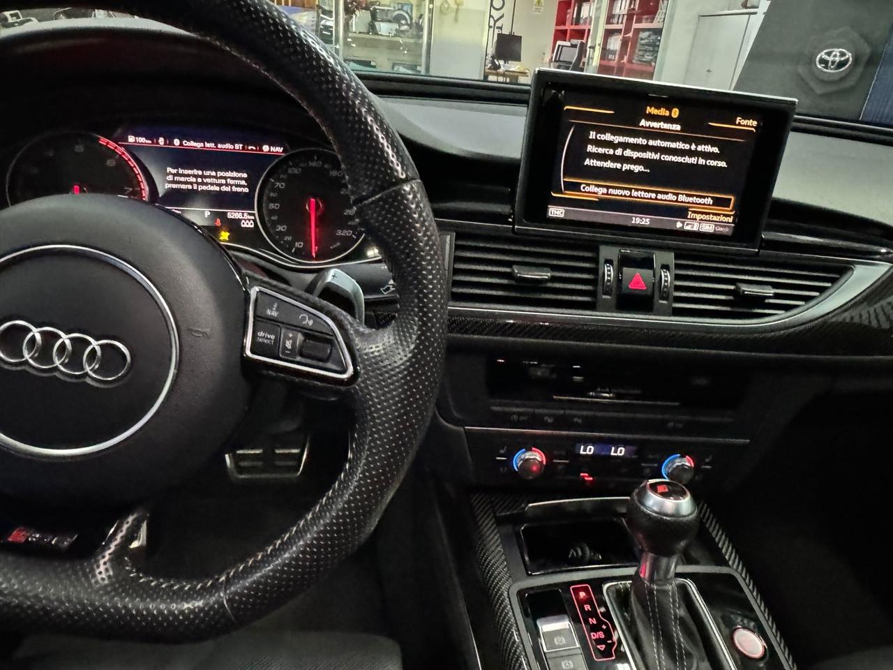 Audi RS6 RS 6 Avant 4.0 TFSI quattro tiptronic performance