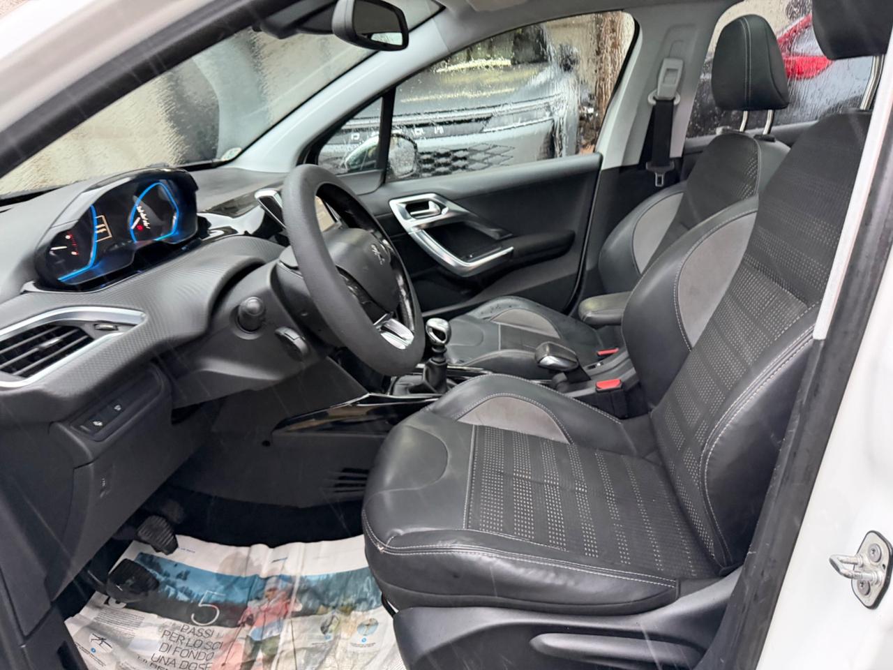 Peugeot 2008 BlueHDi 120 S&S Allure