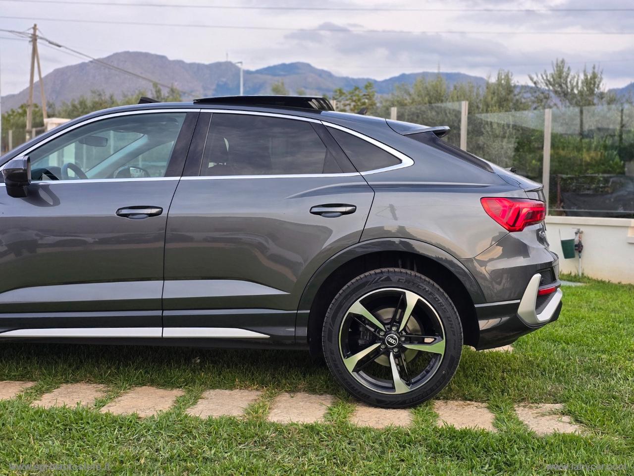 AUDI Q3 SPB 35 TDI S tronic S-LINE