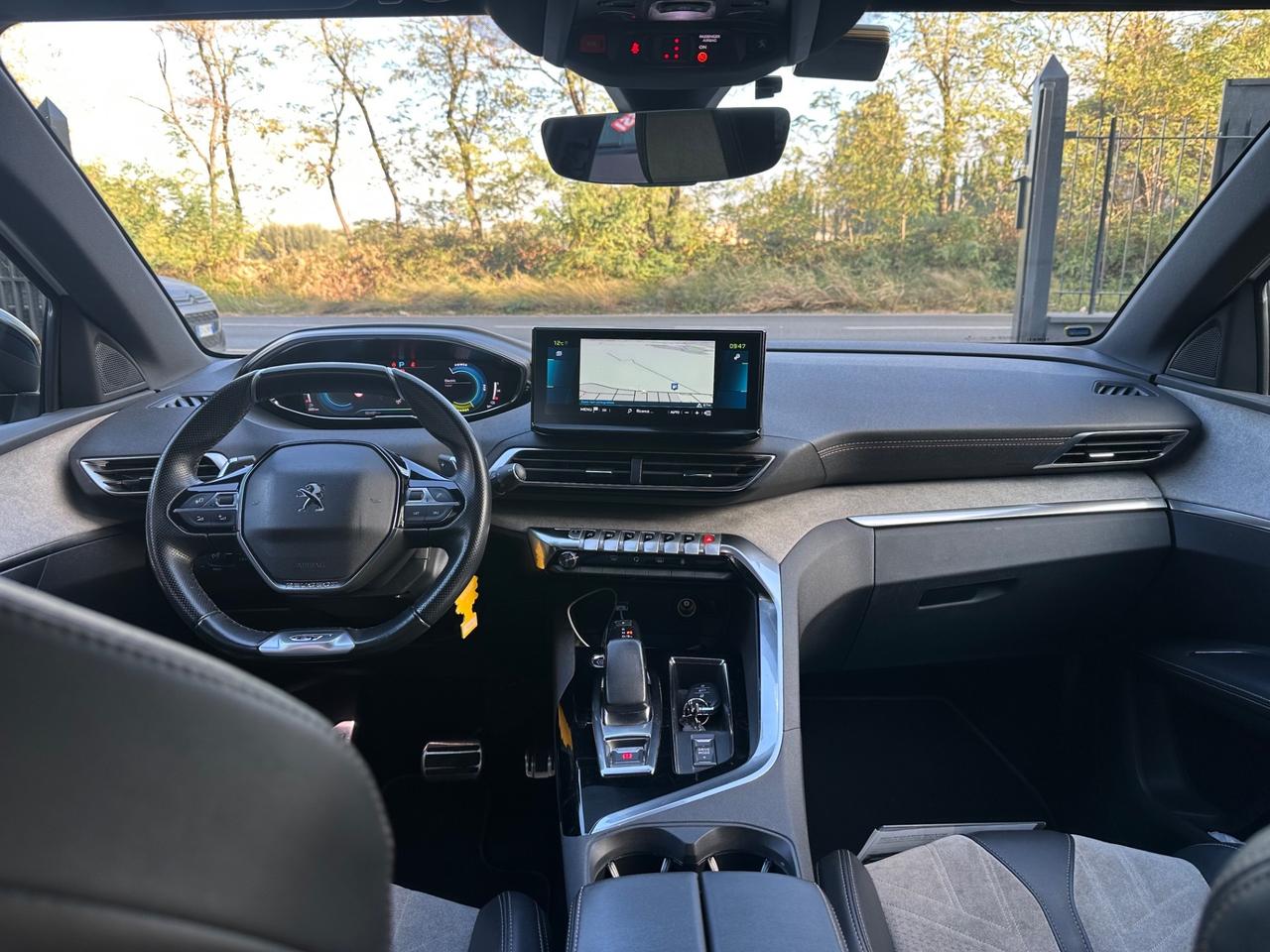 Peugeot 3008 Hybrid 225 e-EAT8 GT