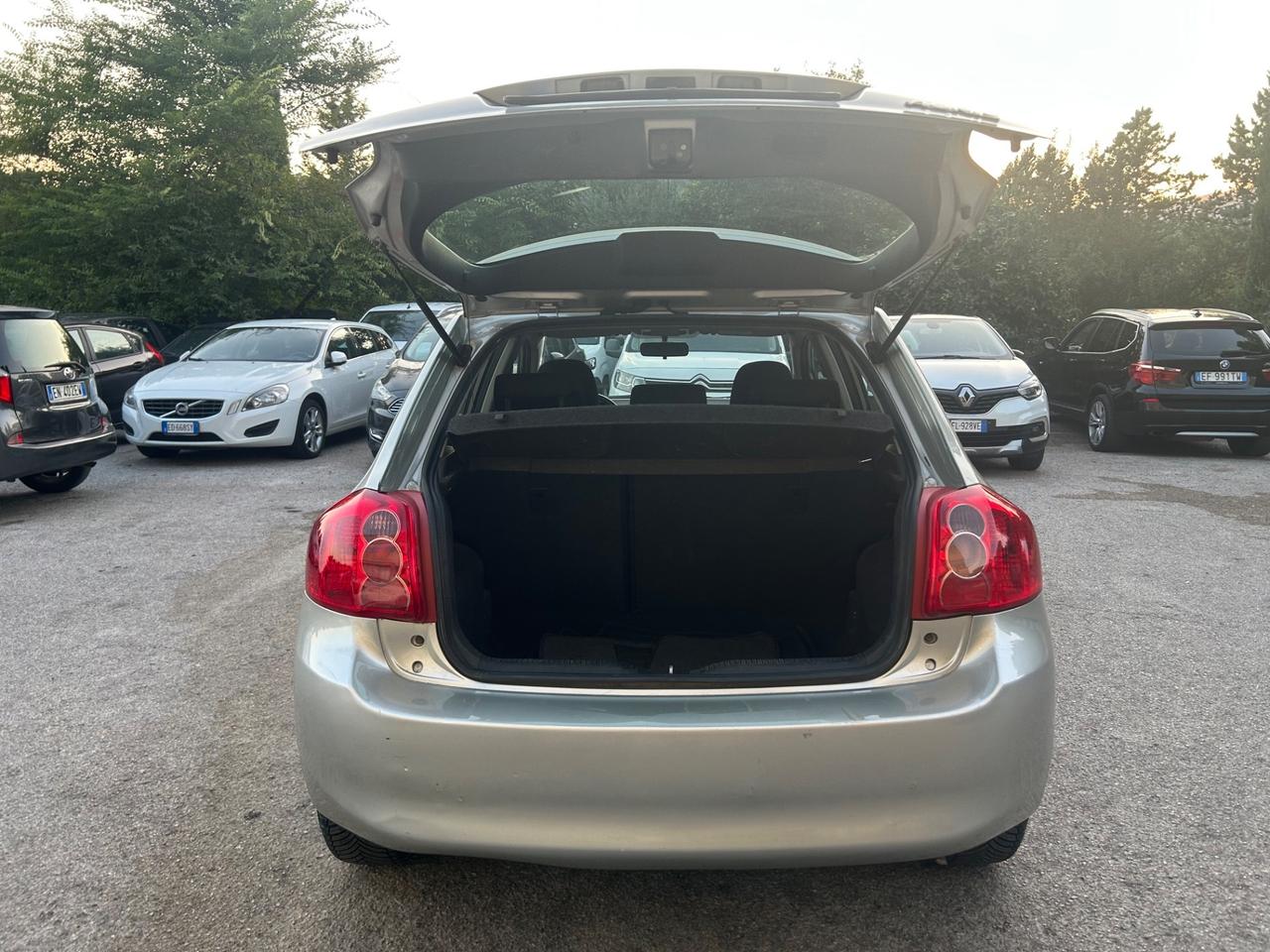 Toyota Auris 2.0 D-4D 136000km